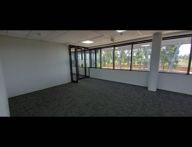 781M² OFFICE TO LET IN WOODMEAD